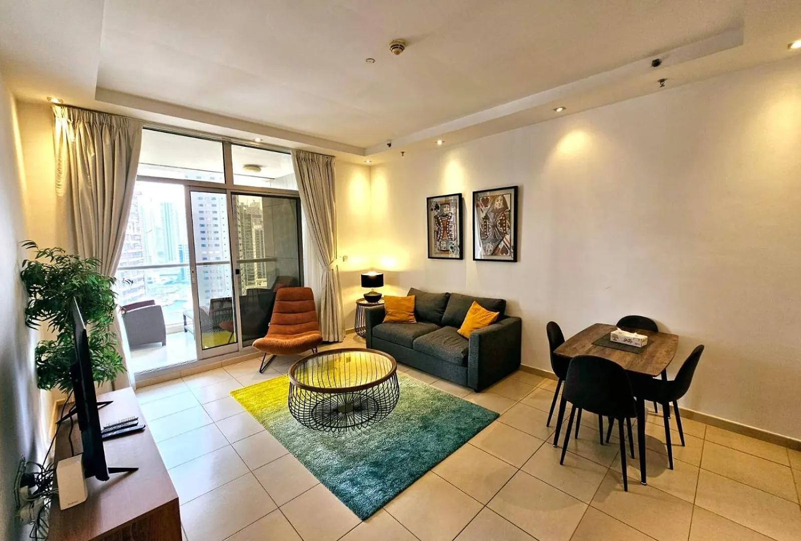 Sunrise Homes - Stunning 1 Bed Apt - Dubai Marina