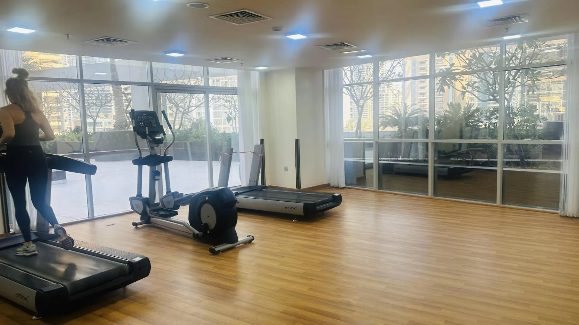 Apartment Sunrise Homes - Stunning 1 Bed Apt - Dubai Marina